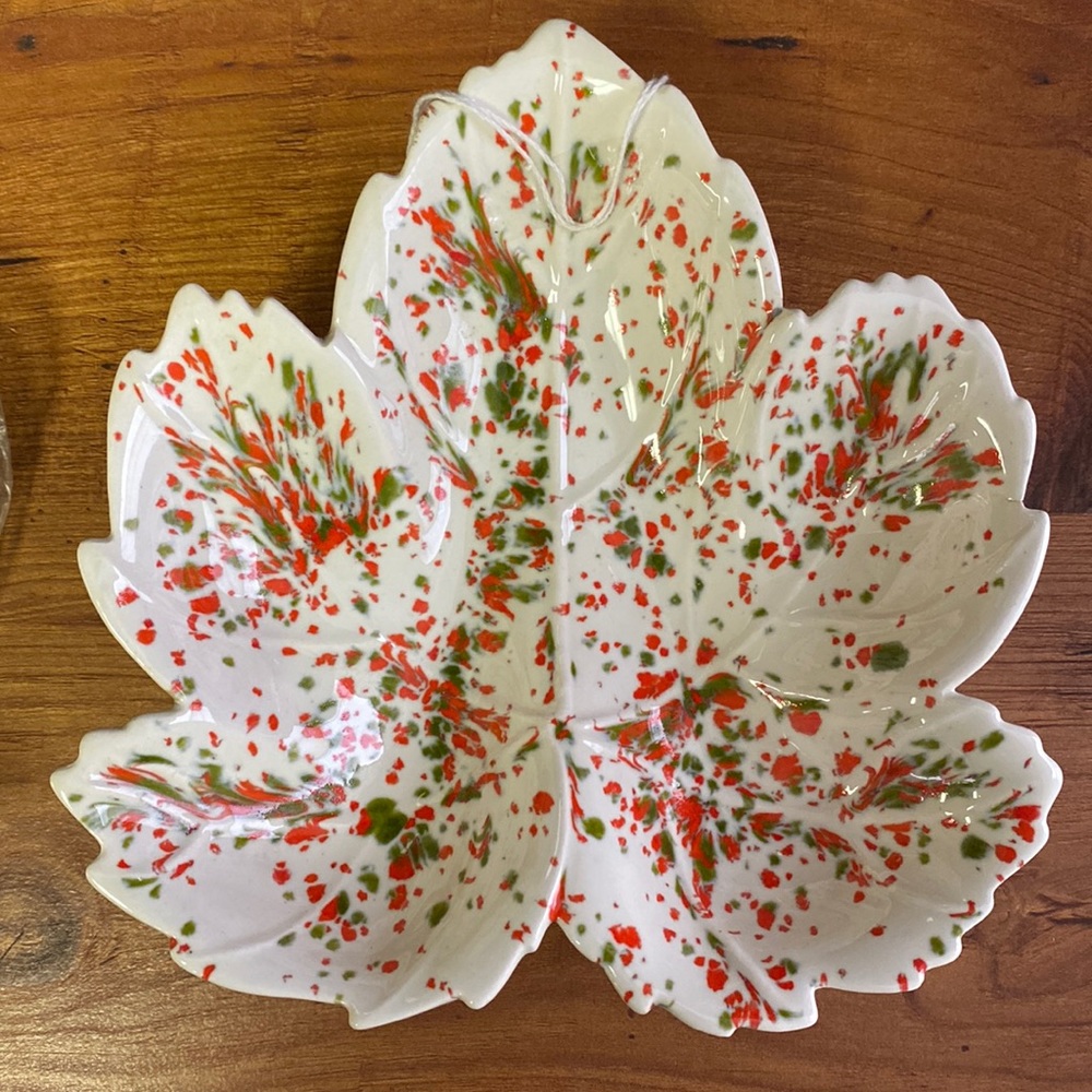 Vintage Speckled Glazed Art Pottery Leaf Nut Trinket Dish